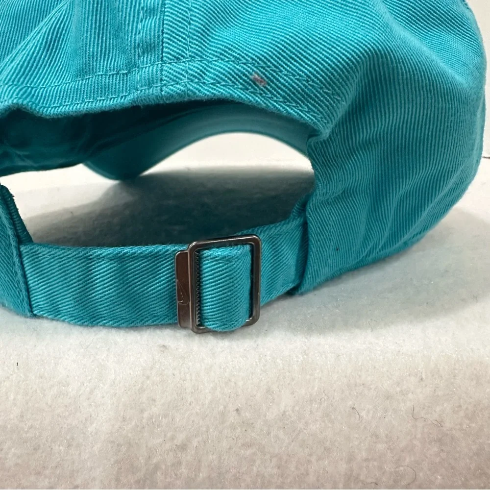Nike teal cap